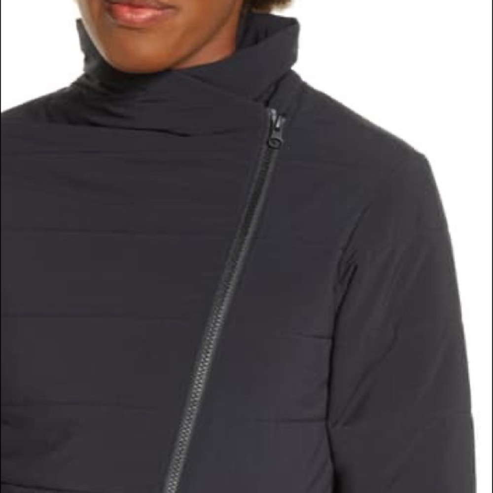 NEW BALANCE Determination Asymmetric Puffer M